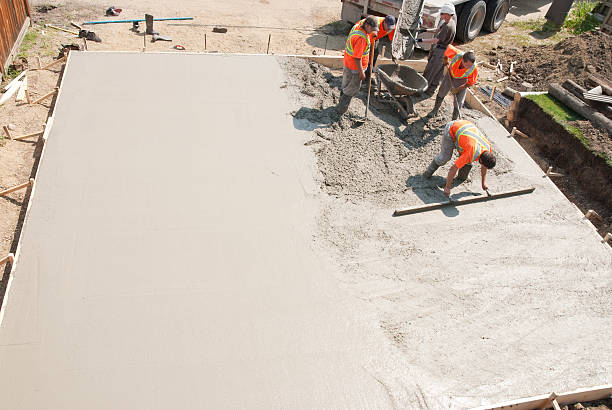 Best Commercial Concrete Services in Crooksville, OH